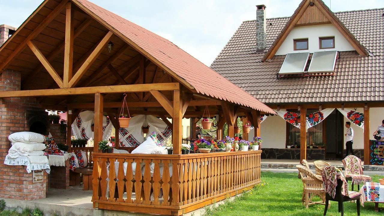 Pensiunea Rares Bistrita Bargaului 外观 照片