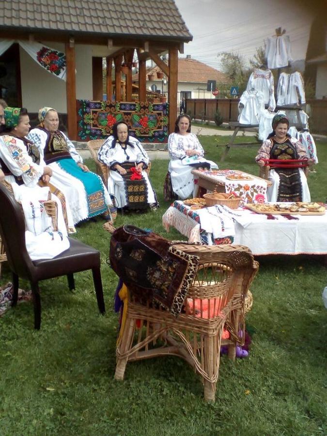 Pensiunea Rares Bistrita Bargaului 外观 照片