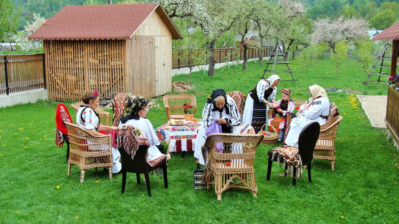 Pensiunea Rares Bistrita Bargaului 外观 照片